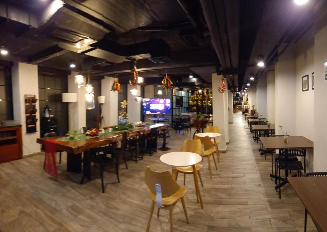 S Loft Manado Otel Dış mekan fotoğraf